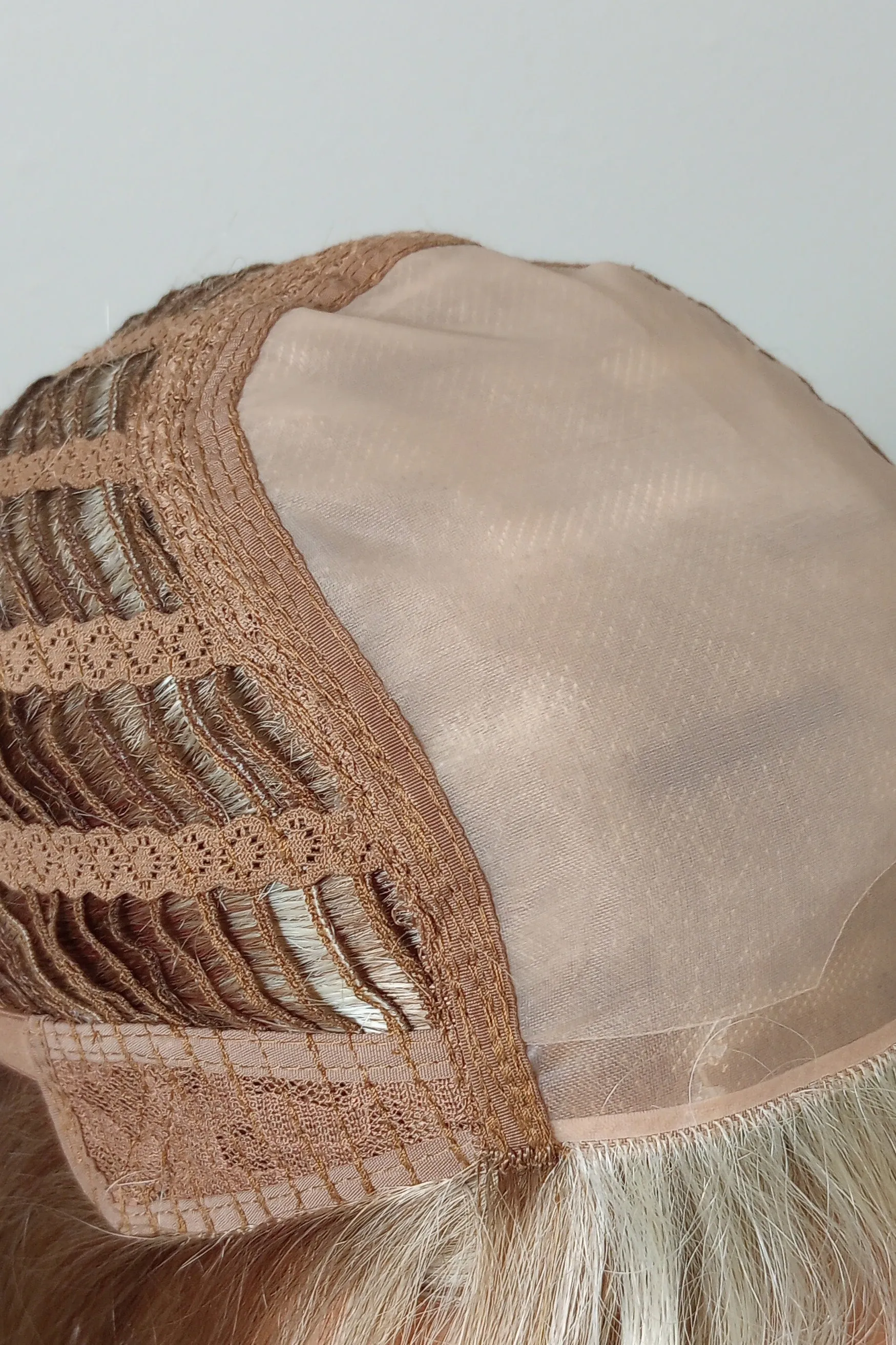 Amore Wigs - Codi #2543