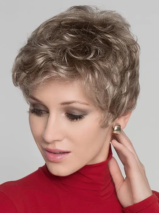 Apart Hi Wig by Ellen Wille | Synthetic