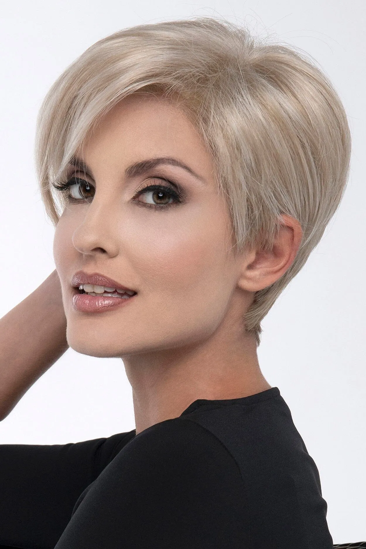 Envy Wigs - Amy