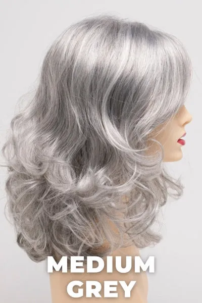 Envy Wigs - Sonia