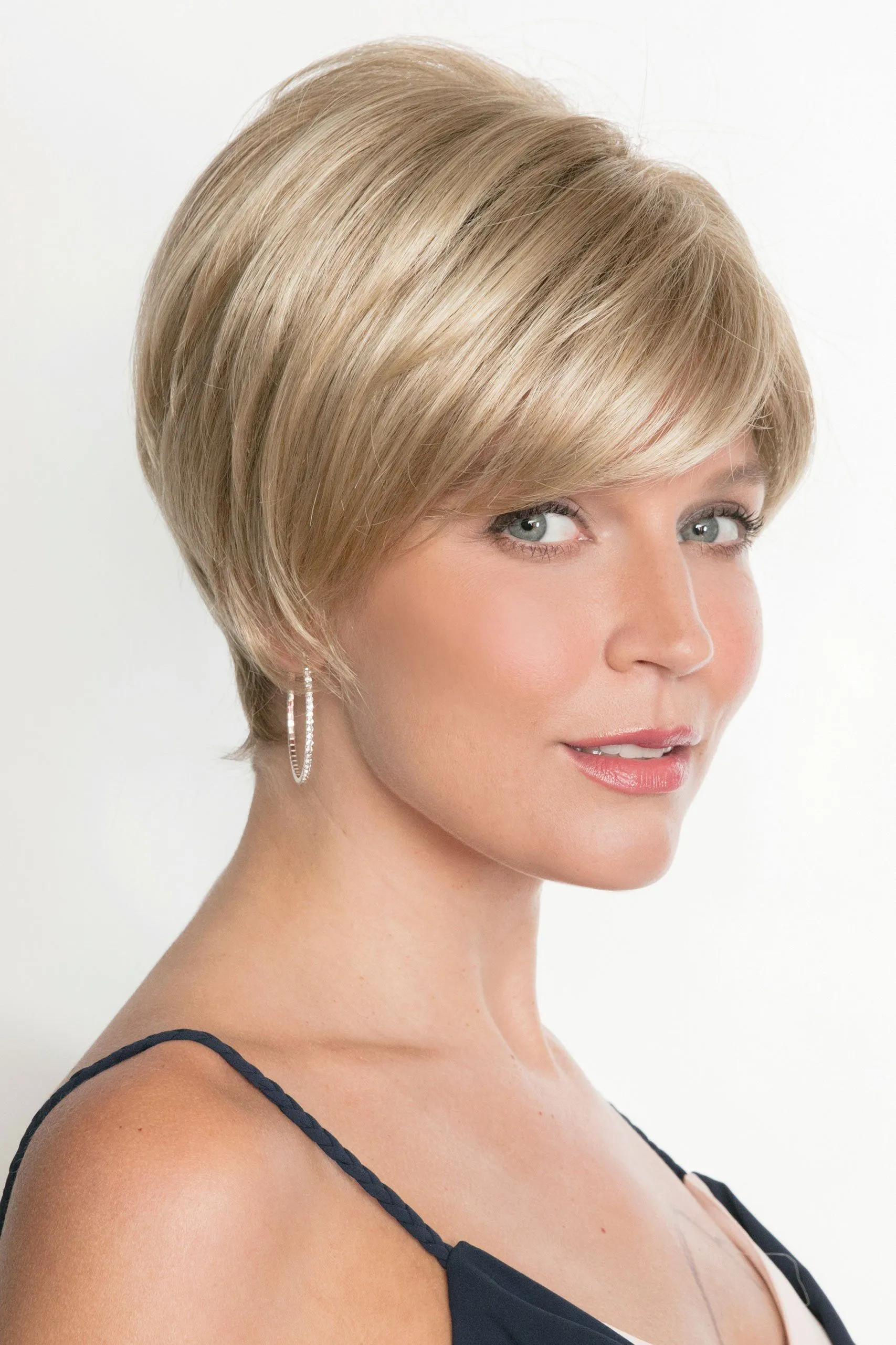 Noriko Wigs - Megan #1607