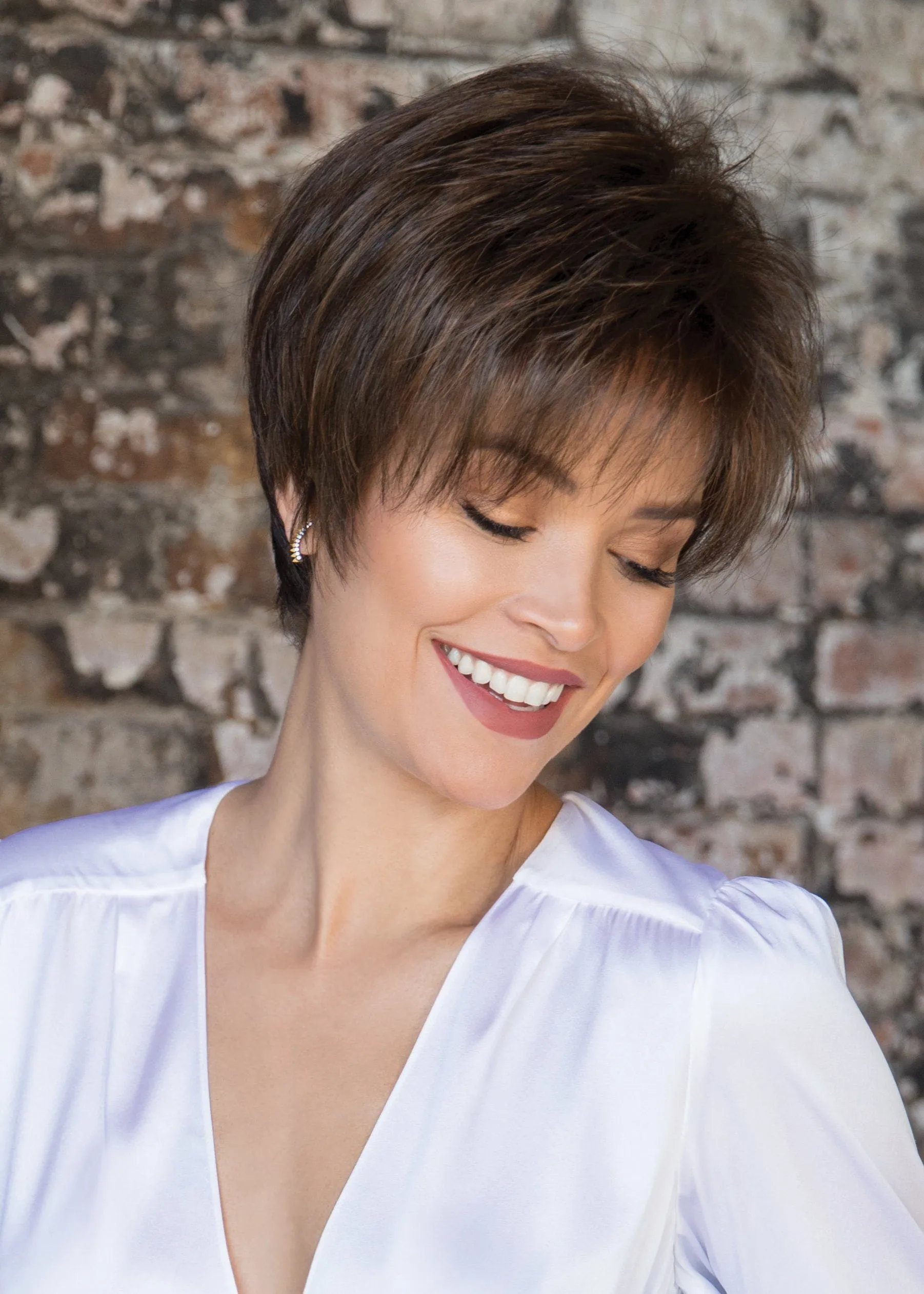 Rene of Paris Wigs - Samy #2340