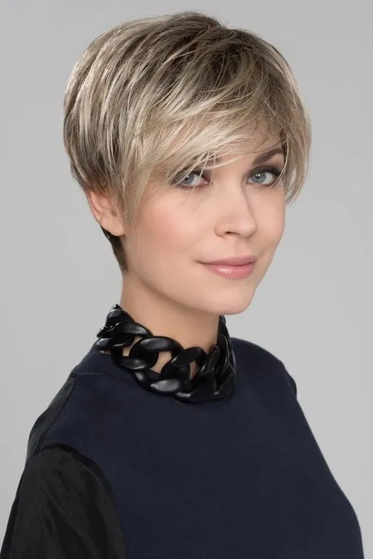 Sale - Ellen Wille Wigs - Fenja Small - Color: Champagne Rooted (22.25.20)