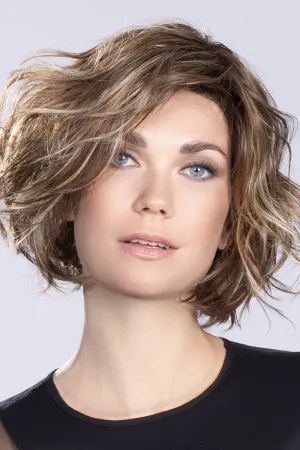 Sale - Ellen Wille Wigs - Sound - Color: Auburn Rooted (33.130.4)