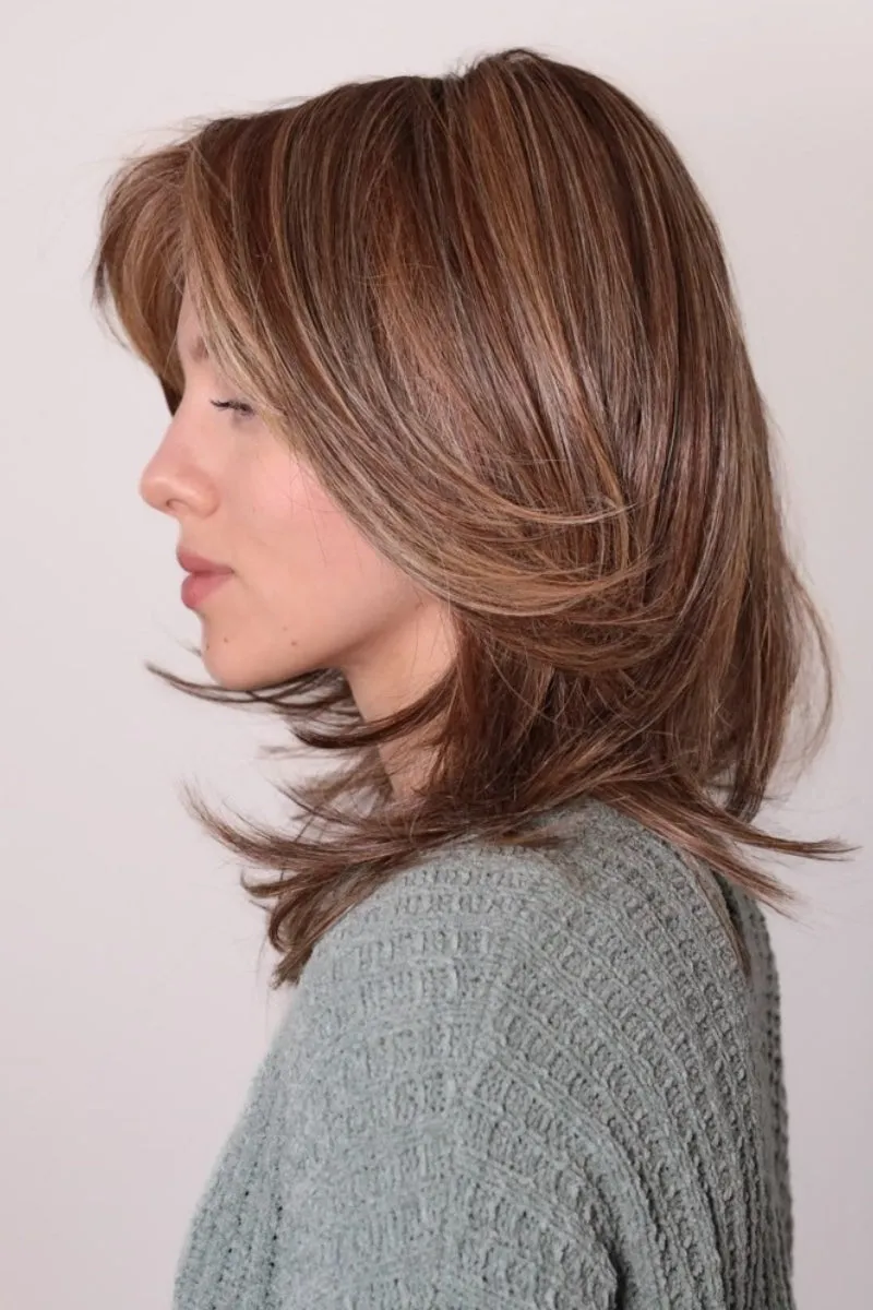 TressAllure Wigs - Feathered Bob (MC1401)