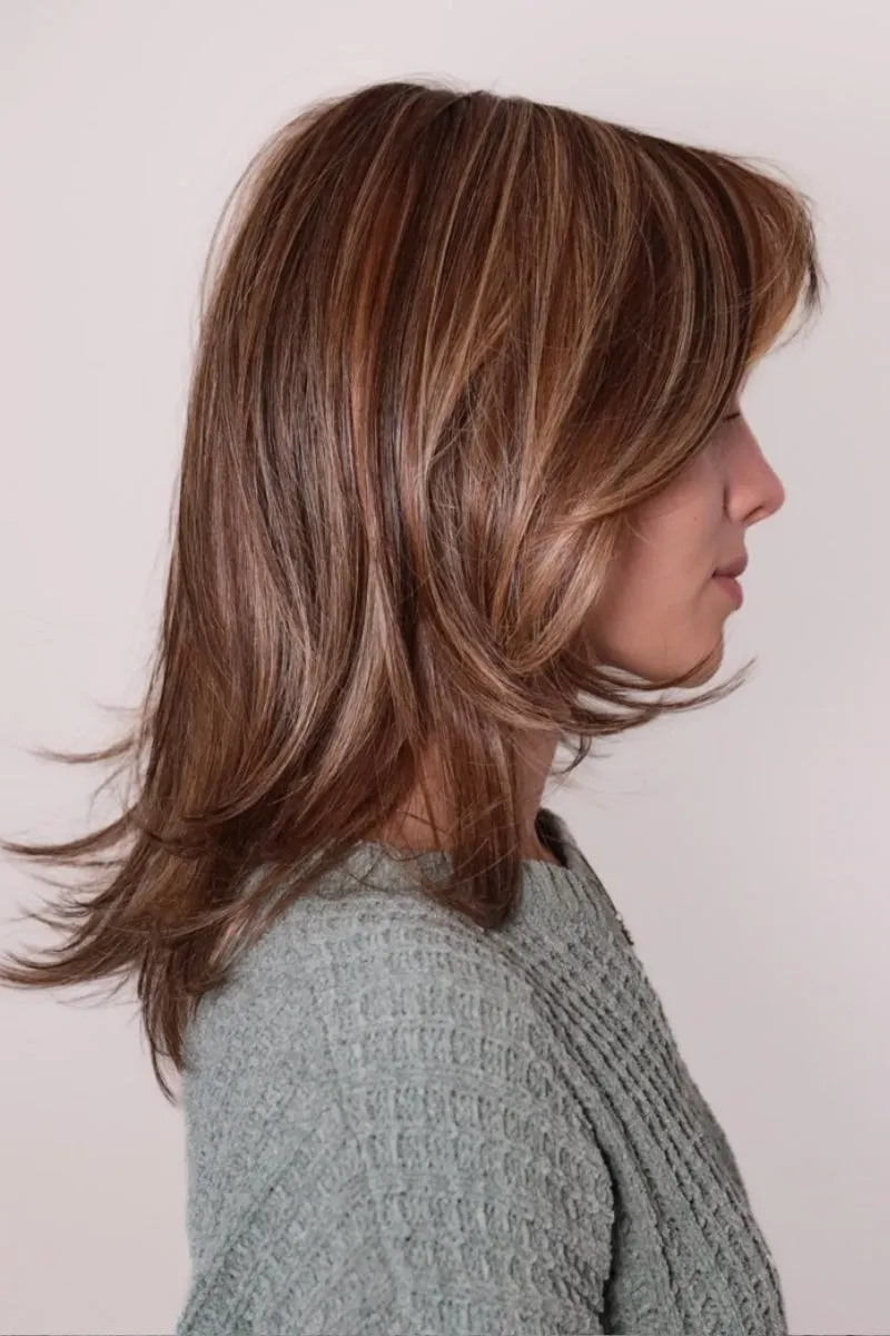 TressAllure Wigs - Feathered Bob (MC1401)