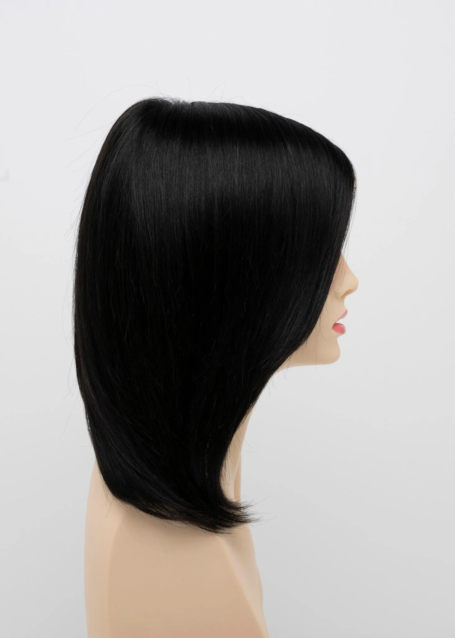 Zoey Wig by Envy | Human Hair Blend (Hand-Tied Lace Front Mono Top)